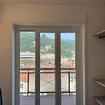 View Como